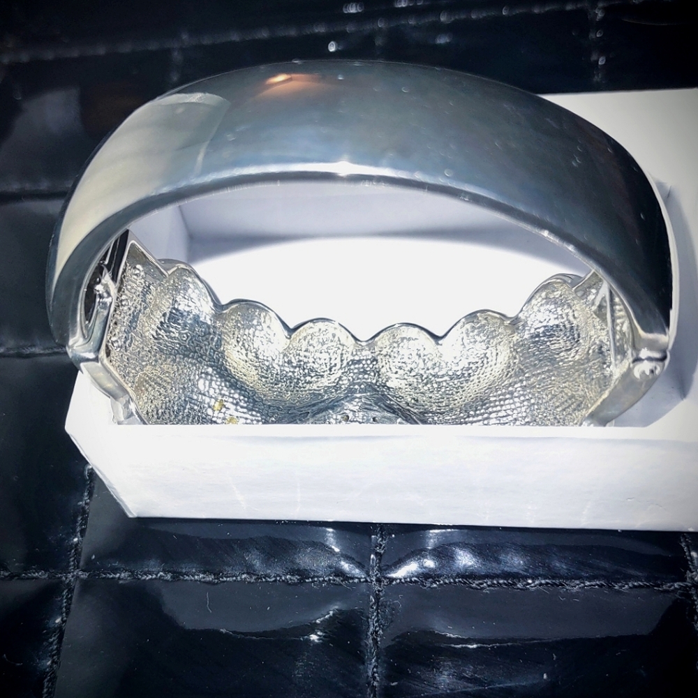 Crystal Hearts Cuff Bangle - Picture 10 of 16